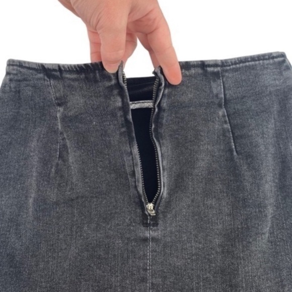 🌺 3/$25 🌺 Wild Fable | NWT Classic Black Washed Denim Mini Skirt | Size XS (0) - Picture 4 of 10